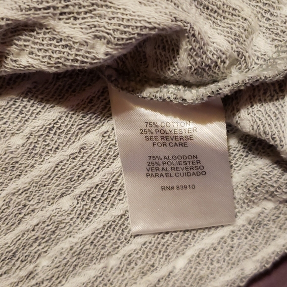 Women's Symmetry cold shoulder tunic - Picture 3 of 4